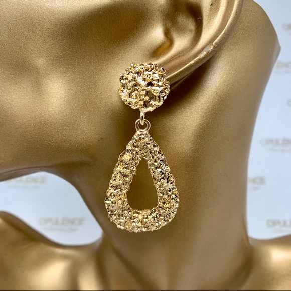 Jaded Drop Earring - Picture 3 of 4